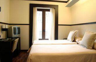 Hotel Park Plaza, Ropar 2